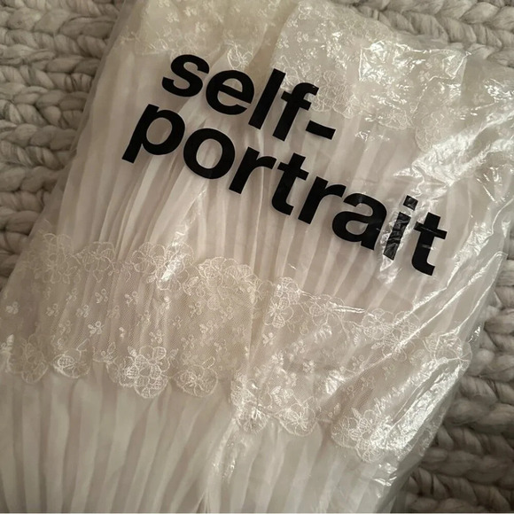 NEW Self-Portrait Chiffon Lace Tiered Mini Dress White Ivory | size UK 8 / US 4 - Picture 7 of 16